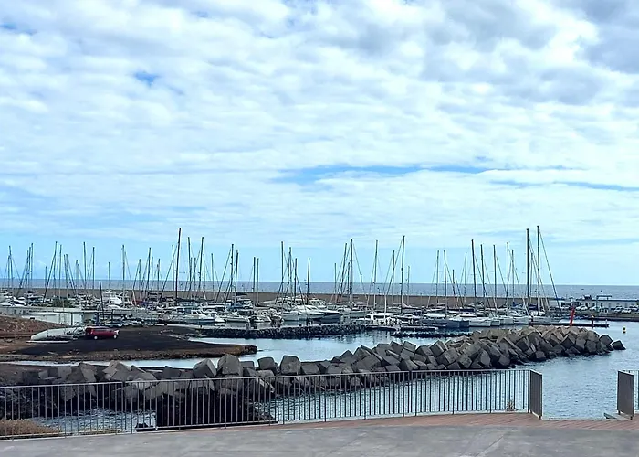 Spacious With Amazing View And Air Conditioning - By Tenerifehints