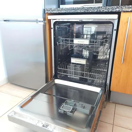 Lejlighed Spacious With Amazing View And Air Conditioning *